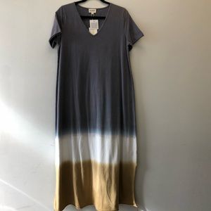 LALA Factory Maxi Dress